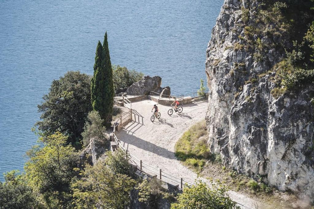 Me Ca - Appartamento Vacanze Рива-дель-Гарда Экстерьер фото